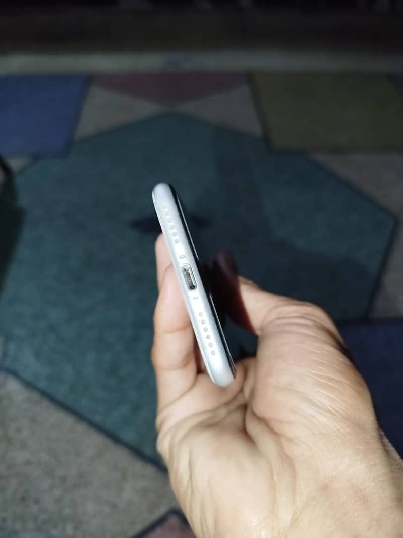 iPhone SE 2020 PTA Approved 0