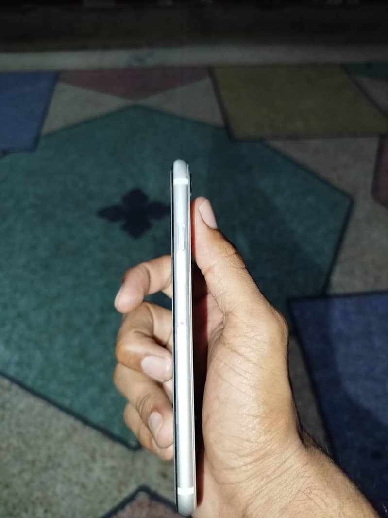 iPhone SE 2020 PTA Approved 5