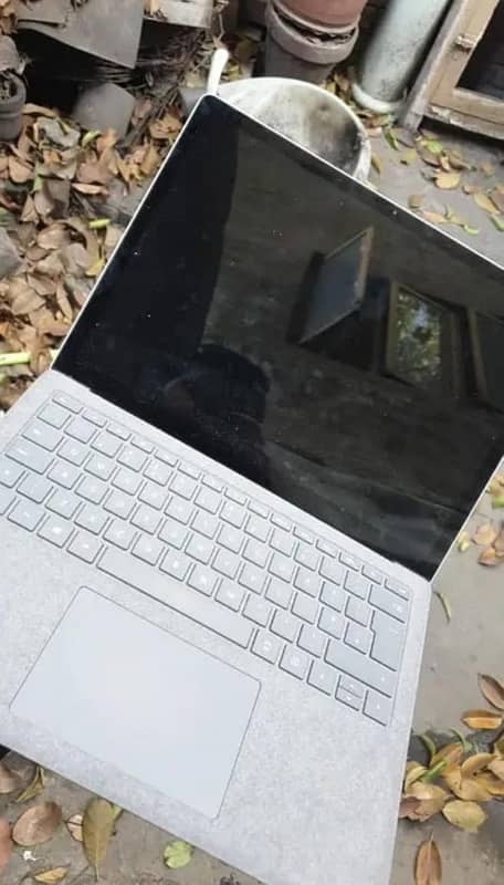 Microsoft Surface Laptop 3 13.5″ Touch Screen LED, Windows 11 1