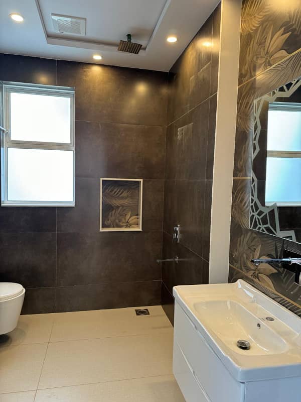 10 Marla Most Luxury Near to Commercial Bungalow for Sale 11
