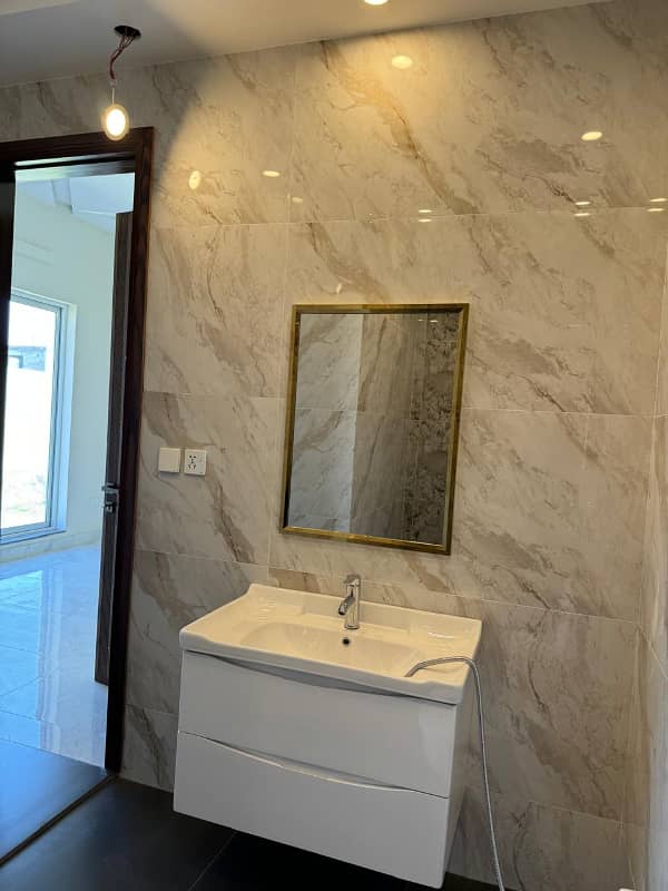 10 Marla Most Luxury Near to Commercial Bungalow for Sale 17