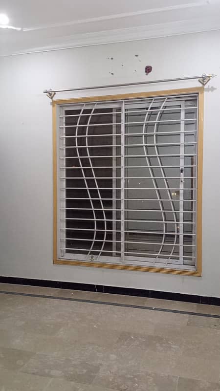 CBR Town C block 12 Marla Lower Portion for Rent Available 3 bedroom 7