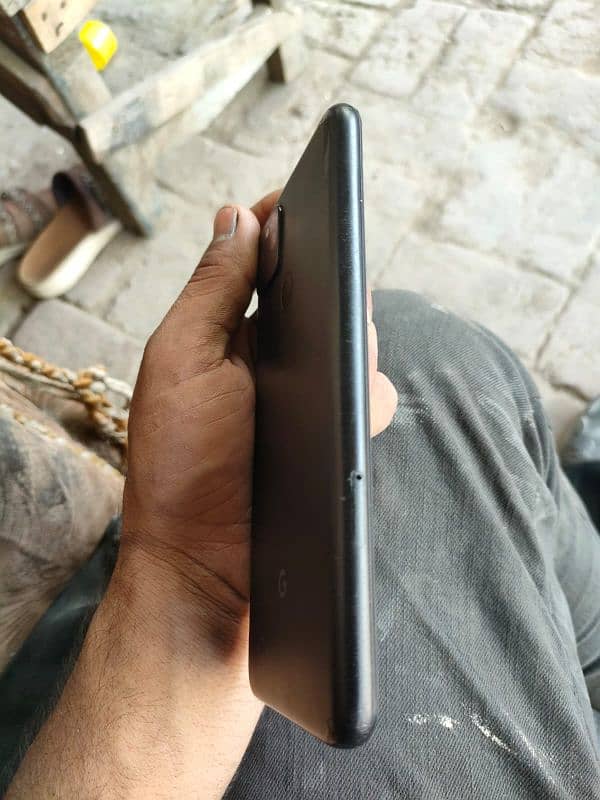 Google pixel 4A 5G 4