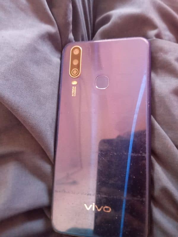 the condition of phone is 10/09 0