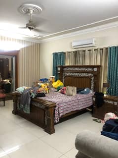 I-8 Beautiful Upper Portion With Separate Gate For Rent