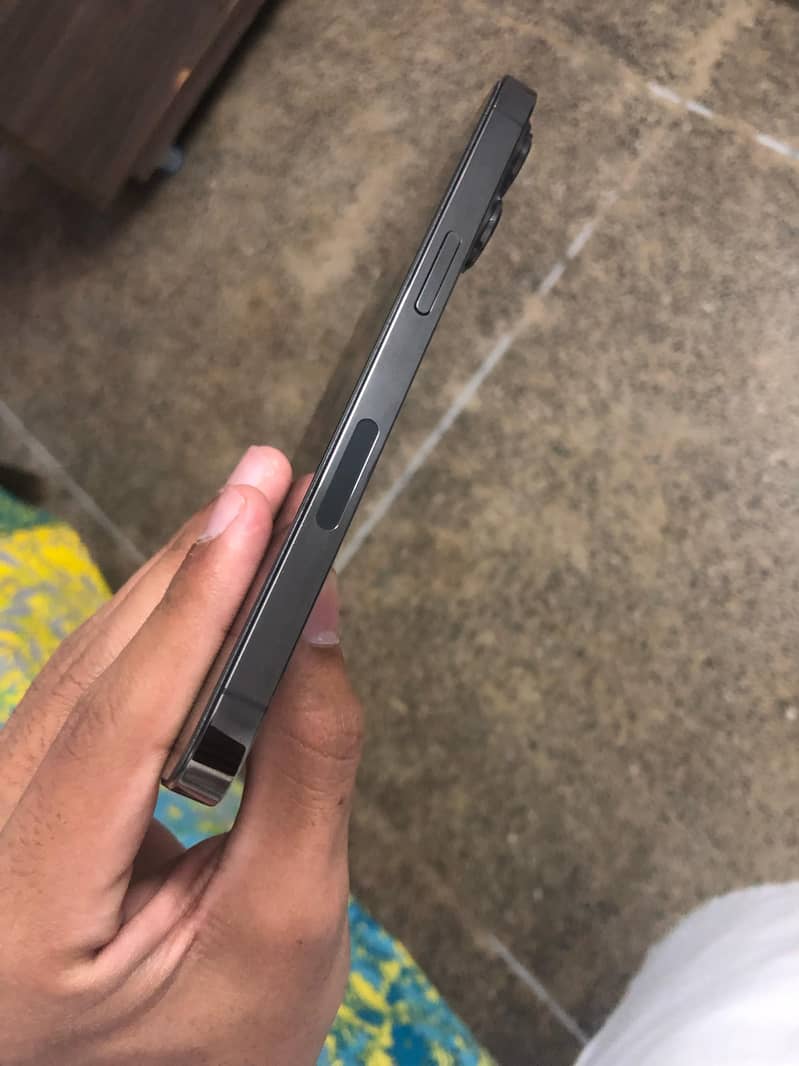 Iphone 13 pro JV 1