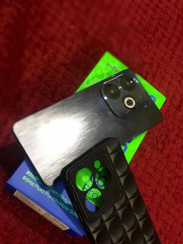 Infinix smart 8 pro 4+4/128 gb 10 by 10 3