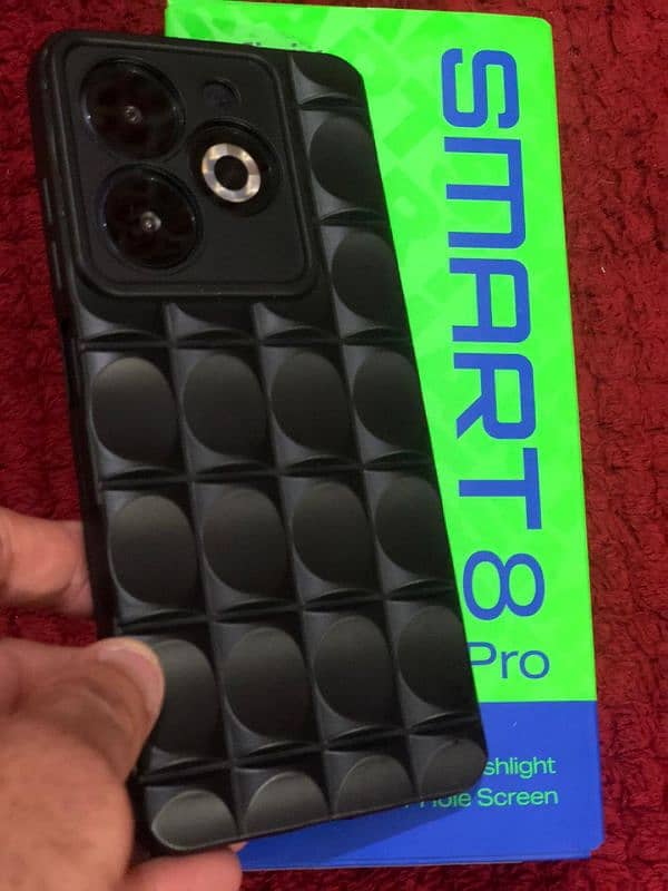 Infinix smart 8 pro 4+4/128 gb 10 by 10 7