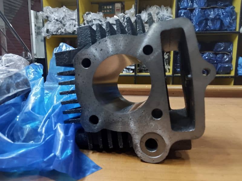 Cylinder Available For Bikes On Whole Sale Rates 3