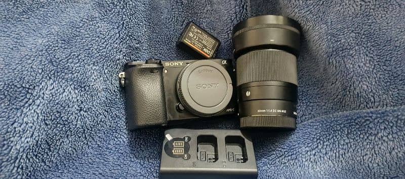 Sigma Lense 30mm 1.4 0