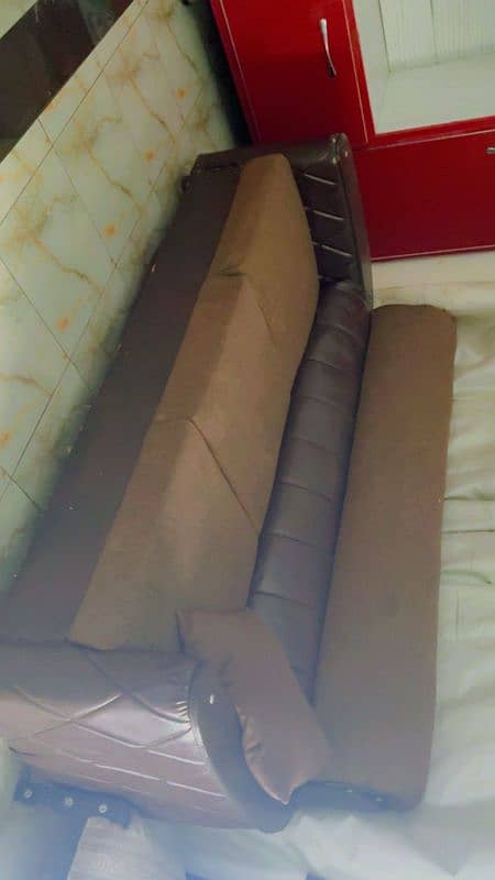best high quality sofa set best condition 2