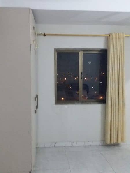 3 bed Apartment capital square 3