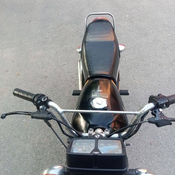 honda 125cc9/10condition 7