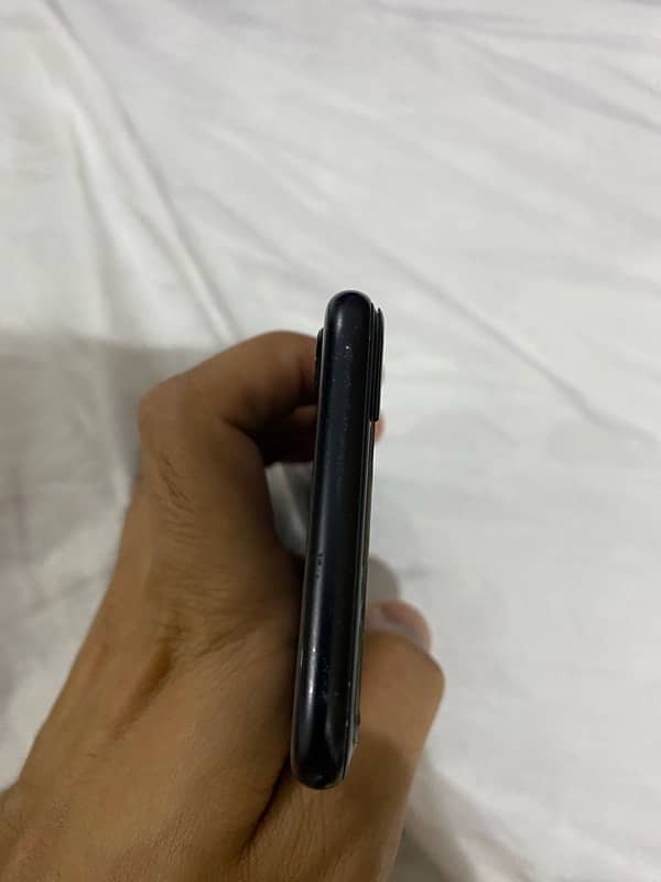 iphone se2020 2nd generation 128gb pta approved 5