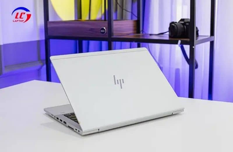 Hp New Logo UltraSlim Core i5 8th Generation 16GB Ram DDR4/ 256GB SSD 0