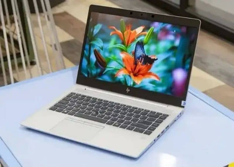 Hp New Logo UltraSlim Core i5 8th Generation 16GB Ram DDR4/ 256GB SSD 2