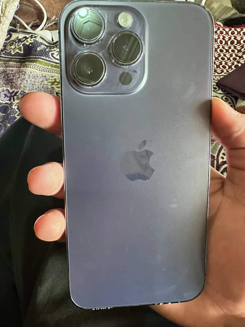 Apple iPhone 14 Pro Max 3