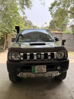 Suzuki jimny 2013 model