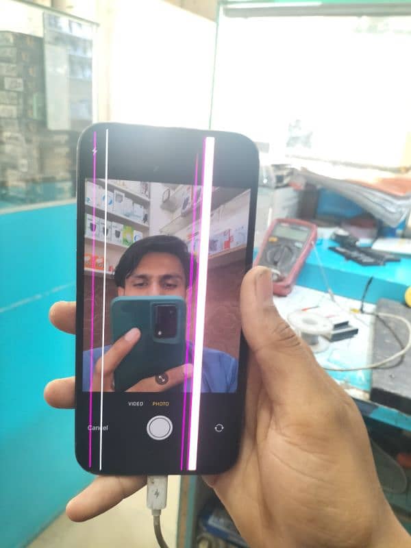 iPhone 13 pro max iCloud L sale and exchange 1