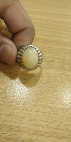 opal stone ring