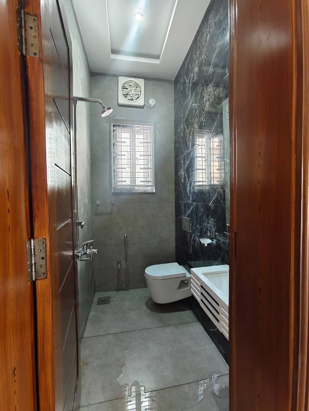 1 kanal Brand New Luxury Spanish Uppar Portion available for rent in punjab university phase 1 4