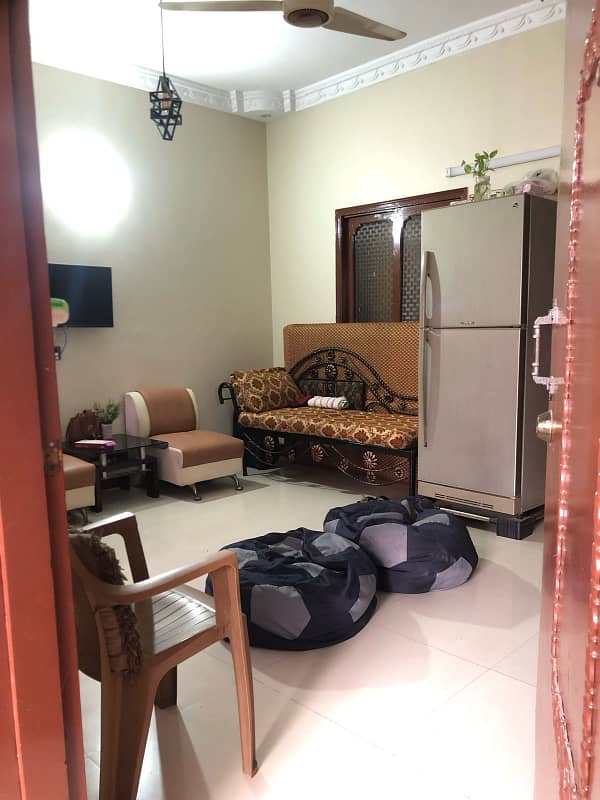 2nd Floor, 3 Bed Lounge, Well Maintained 11