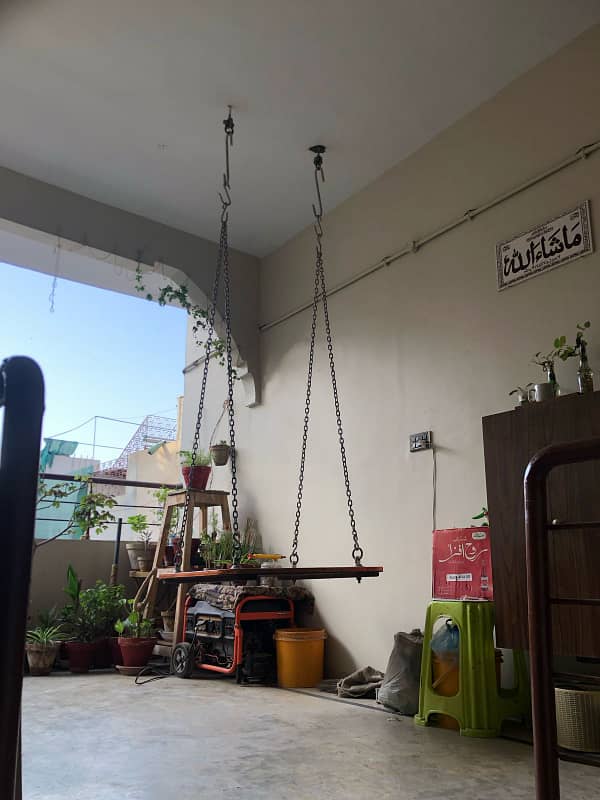 2nd Floor, 3 Bed Lounge, Well Maintained 17