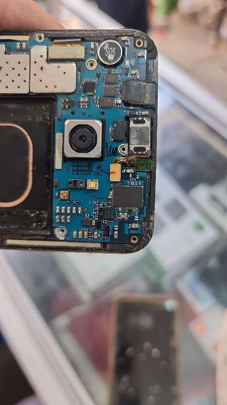 samsung S6 edge + bord balkul ok hain 2
