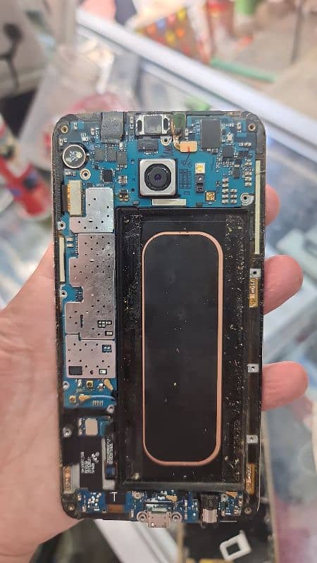 samsung S6 edge + bord balkul ok hain 3