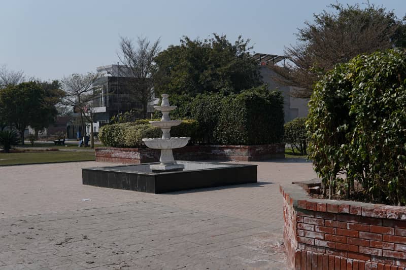 5 Marla Builder Location Plot For Sale Near To Park in New Lahore City Phase 2 5