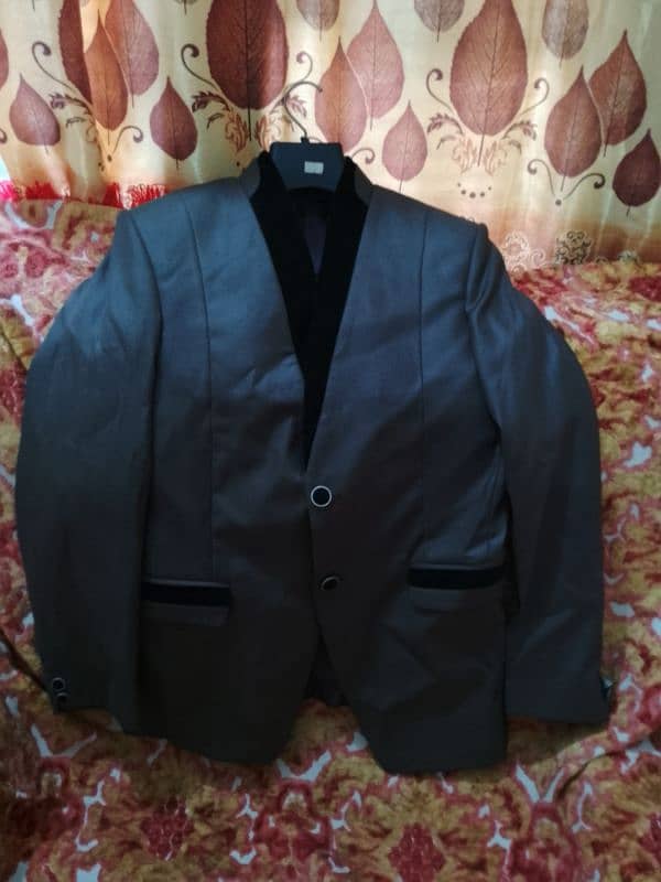 Pent Coats for sale in Cheap Price 6