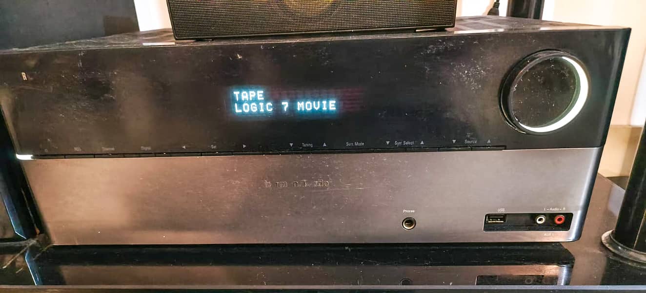 Harmon kardon AVR 158 with Original Aurex 3 way Speakers 0
