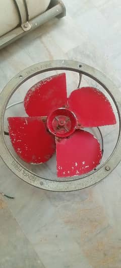 selling my 20 inches Royal Exhaust fan
