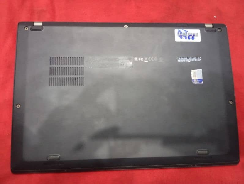 Lenovo X1 Carbon Core i5 7th Generation 8gb 256gb SSD 1