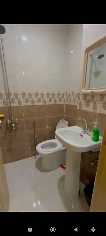 2-Bedroom Apartment for Rent Prime Location 6