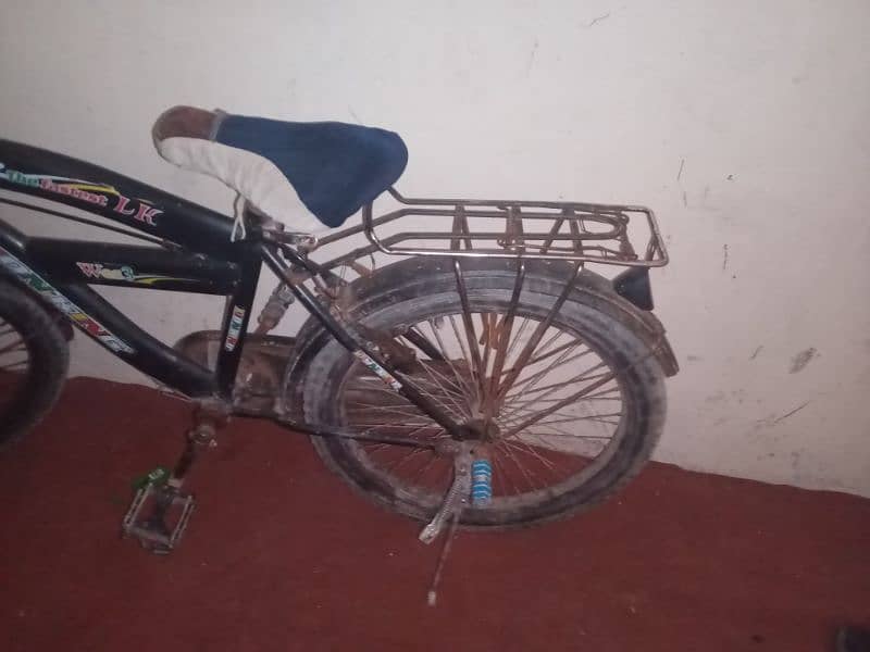 kids bycle for urgent sale 0