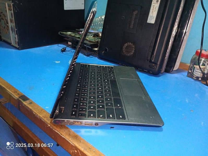 Laptop/Chromebook 1
