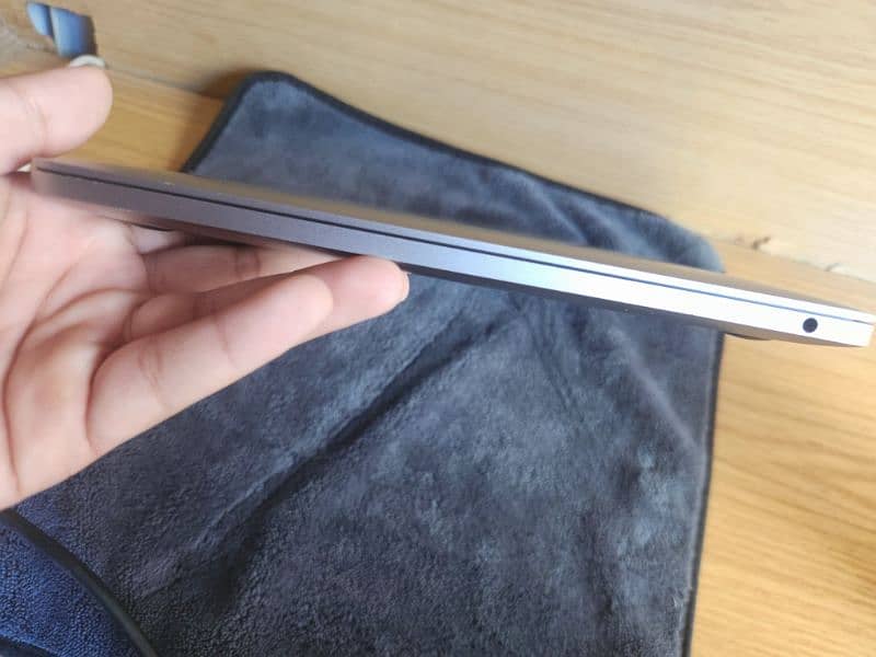Macbook pro M1 "13 6