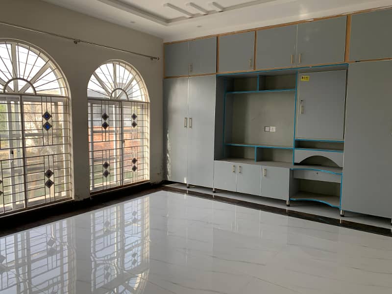 13 Marla Upper Portion Available For Rent In Medical Town Lahore 2