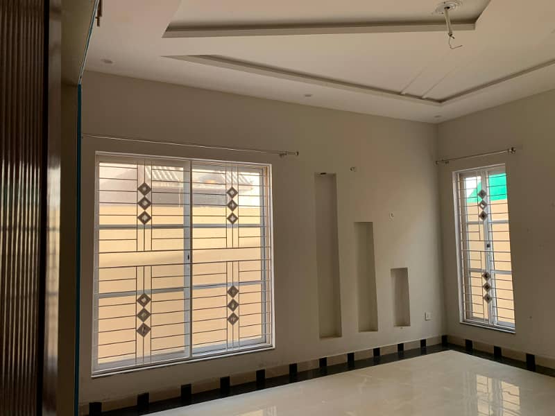 13 Marla Upper Portion Available For Rent In Medical Town Lahore 4