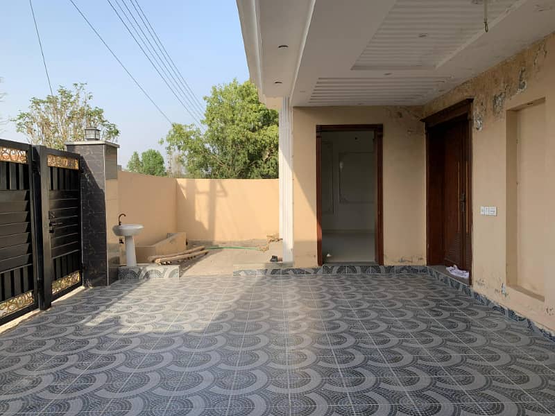13 Marla Upper Portion Available For Rent In Medical Town Lahore 14
