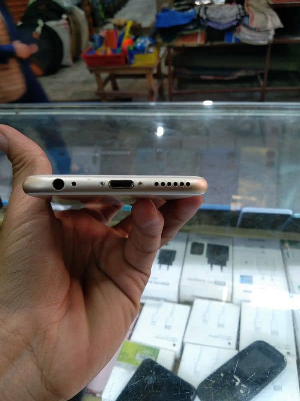 Iphone 6. Non Pta 64gb 3