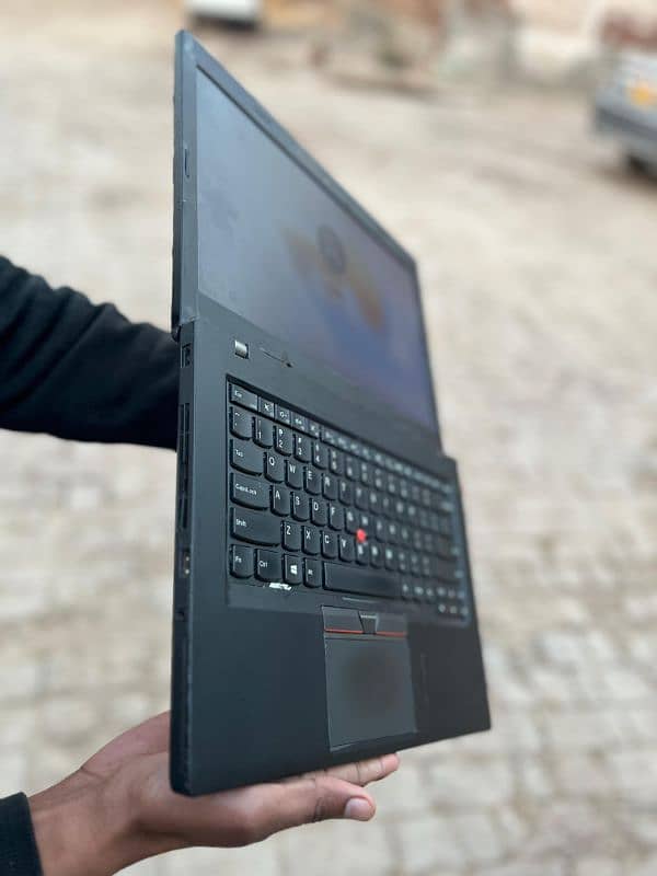 *Hot* offer Lenovo i5 6th gen with doul batery for sale condtion 10/10 2