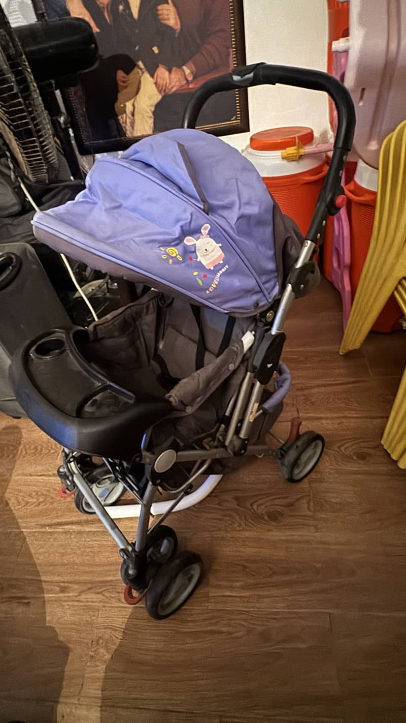 Baby Stroller in Good condition bought from Dubai 2