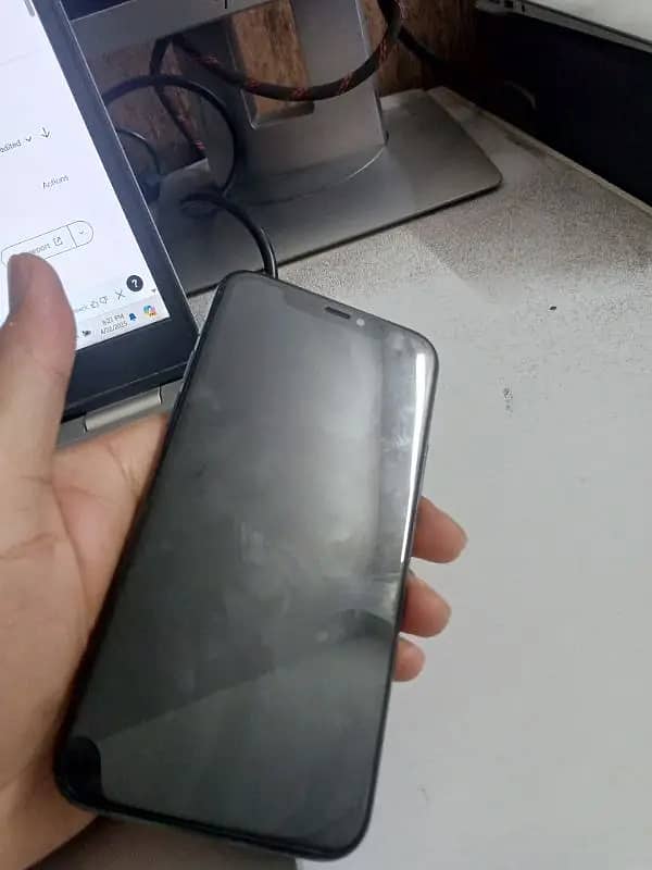 Iphone 11 Pro 256GB Dual sim PTA approved 3