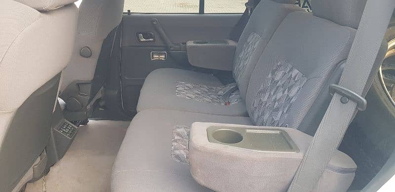 Mitsubishi Pajero 1986 14