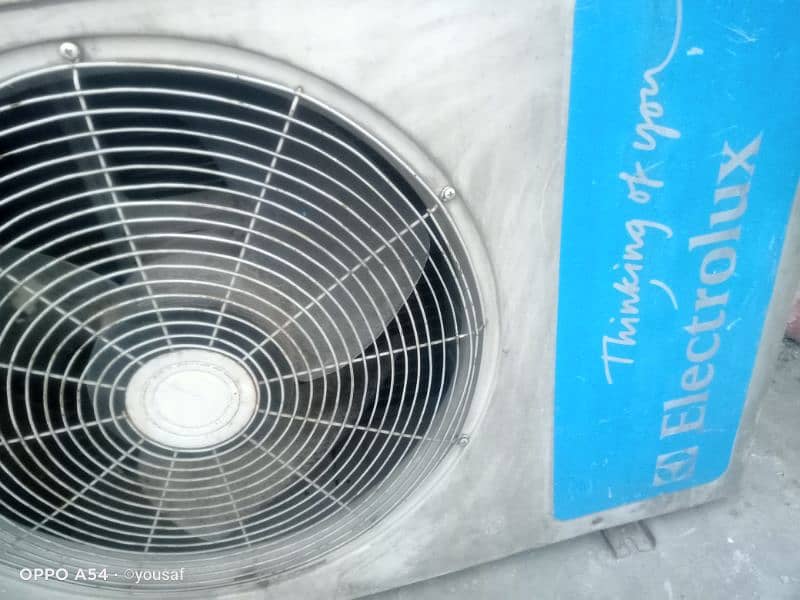 LG AC 3
