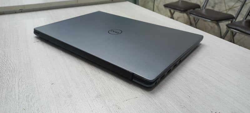 dell vestro 11 generation  8/512 3