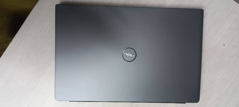 dell vestro 11 generation  8/512 6