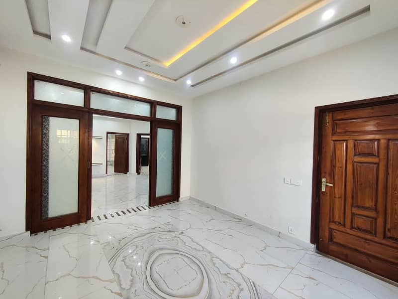 8 Marla Spanish Elevation House is for Sale in Southern Block Bahria Orchard 1 2